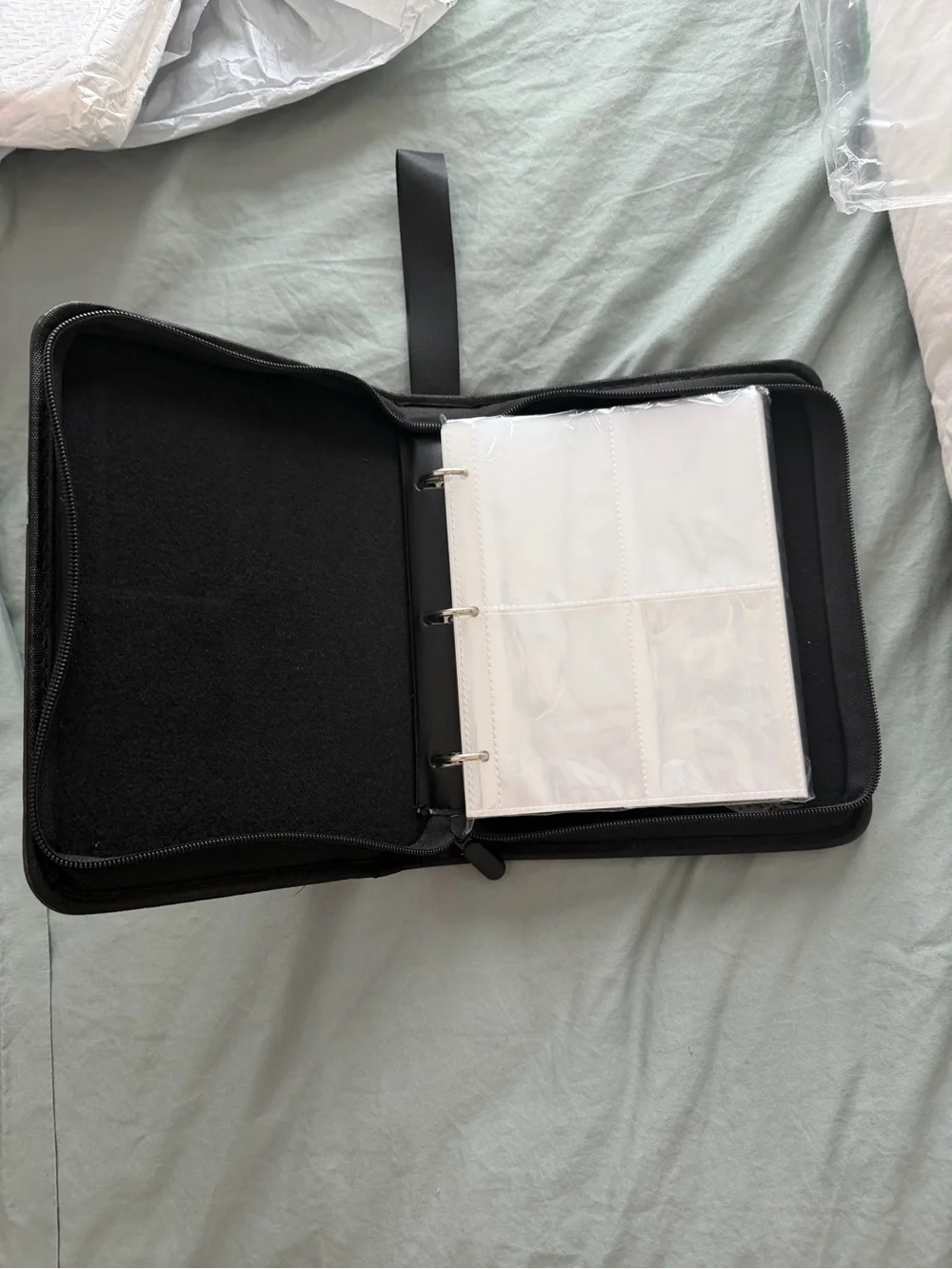 Pokemon Black & Green Zip Up Binder 4 Pocket